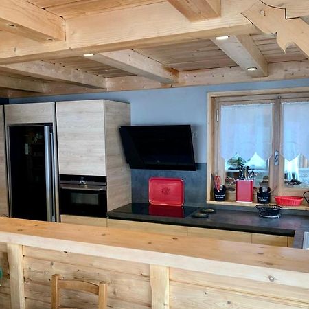 Apartment In Morzine - Ski In - Sleeps 6 Экстерьер фото